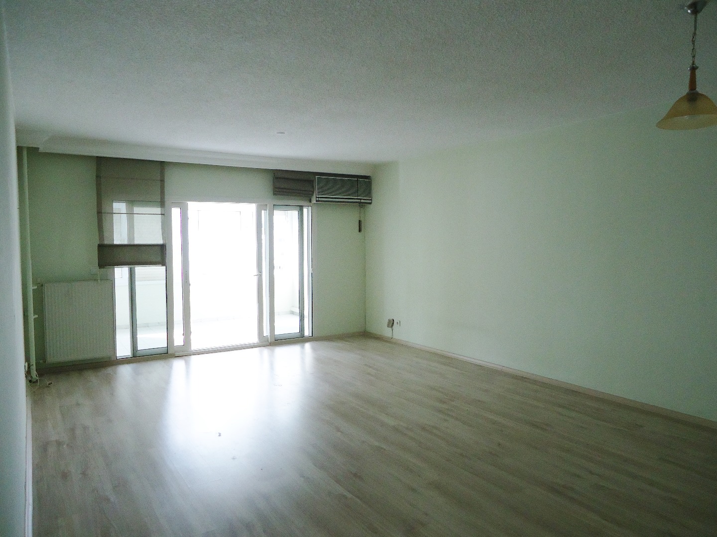 35 Emlak Tan Mavisehir 1 Etap Selcuk 2 Blokta Arka Kose 152 M2 Brut 3 1 Kiralik Daire 35 Emlak Gayrimenkul Ltd Sti